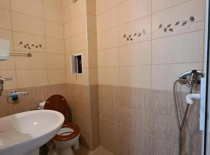 Séjour chez l'habitant Guest Kostovi *